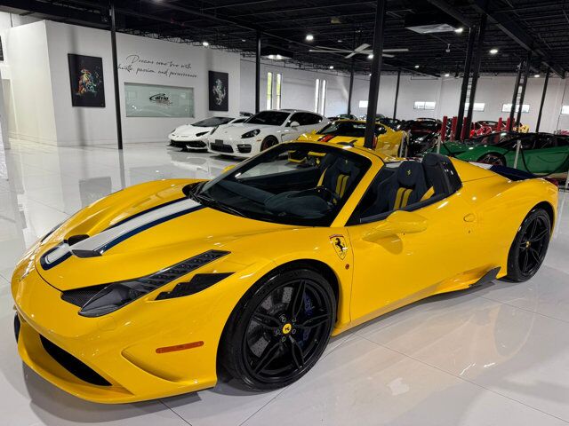 2015 Ferrari 458 Speciale Aperta Giallo Triplo Strato paint, livrea Blu Nart, Blu Nart calipers, carbon galore AND MORE!!! Fort Lauderdale FL