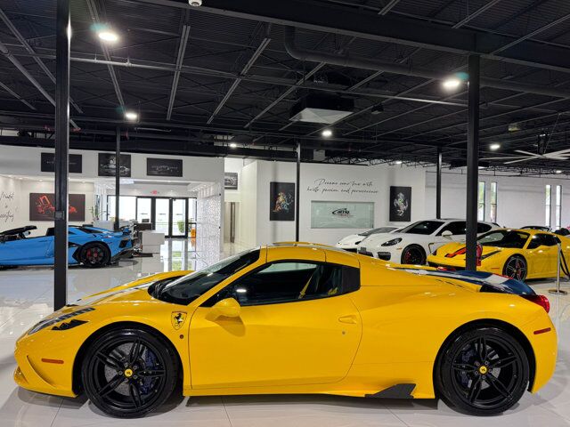 2015 Ferrari 458 Speciale Aperta Giallo Triplo Strato paint, livrea Blu Nart, Blu Nart calipers, carbon galore AND MORE!!! Fort Lauderdale FL