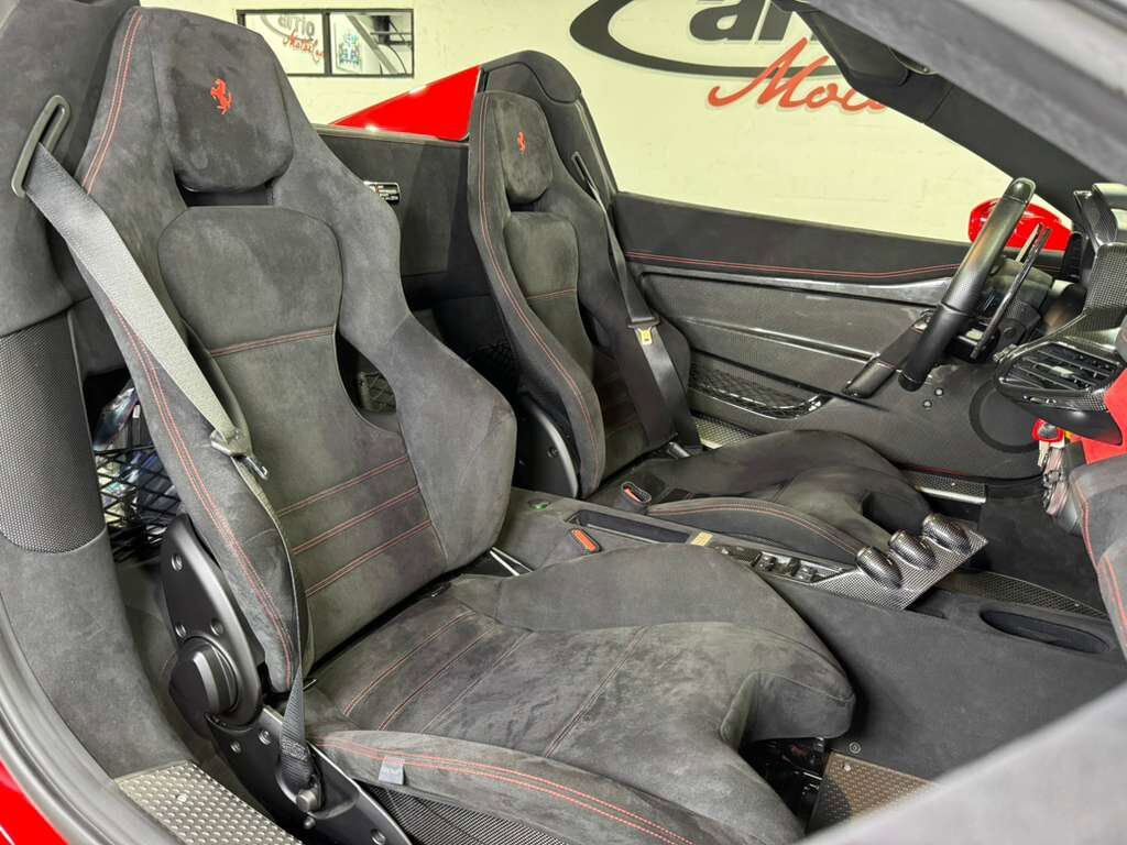 2015 Ferrari 458 Speciale Aperta Rosso Corsa paint, Livrea Nero Stellato, carbon racing seats AND MUCH MORE!!! Fort Lauderdale FL