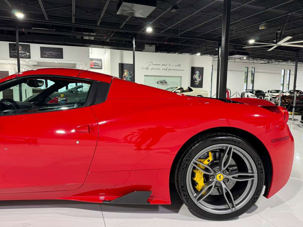 2015 Ferrari 458 Speciale Aperta Rosso Corsa paint, Livrea Nero Stellato, carbon racing seats AND MUCH MORE!!! Fort Lauderdale FL