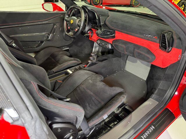 2015 Ferrari 458 Speciale Aperta Rosso Corsa paint, Livrea Nero Stellato, carbon racing seats AND MUCH MORE!!! Fort Lauderdale FL