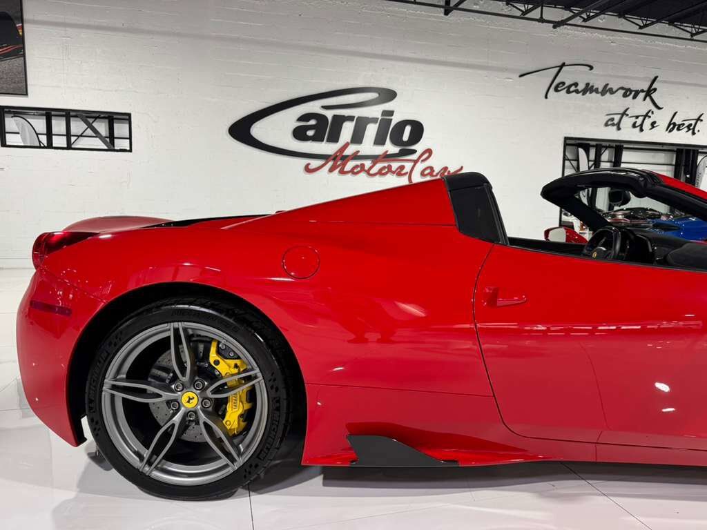 2015 Ferrari 458 Speciale Aperta Rosso Corsa paint, Livrea Nero Stellato, carbon racing seats AND MUCH MORE!!! Fort Lauderdale FL
