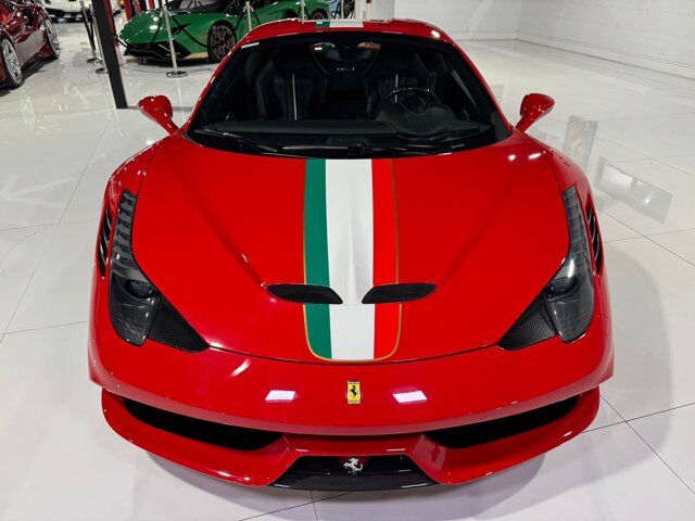 2015 Ferrari 458 Speciale Aperta Rosso Corsa paint, Livrea Tricolore E Oro, carbon racing seats AND MUCH MORE!! Fort Lauderdale FL