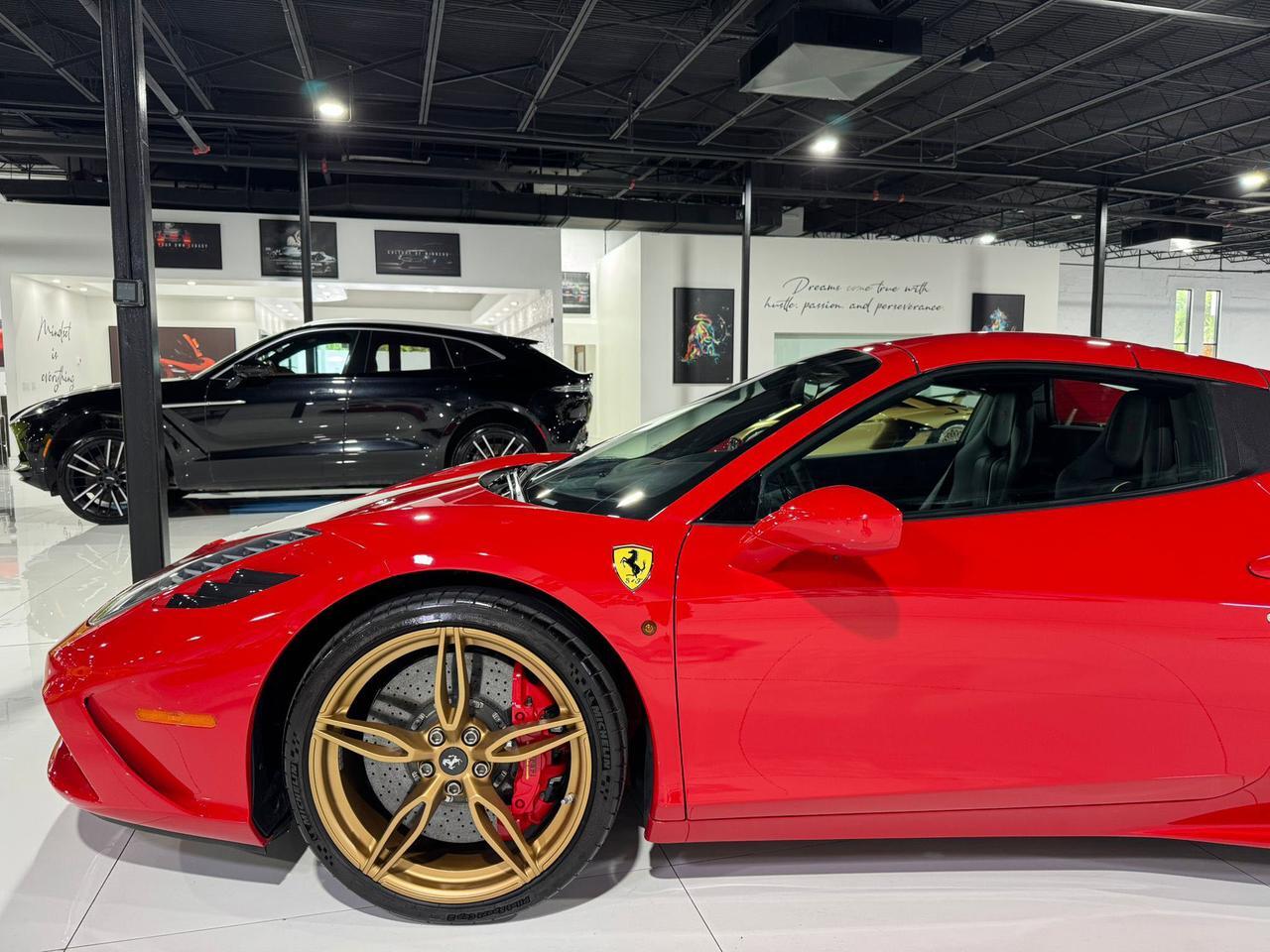 2015 Ferrari 458 Speciale Aperta Rosso Corsa paint, Livrea Tricolore E Oro, carbon racing seats AND MUCH MORE!! Fort Lauderdale FL
