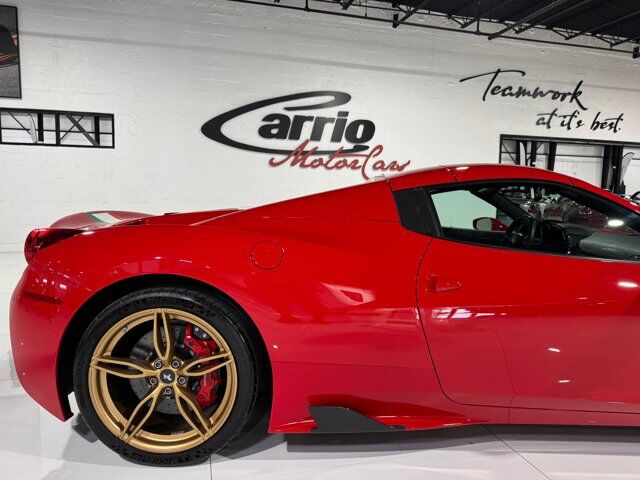 2015 Ferrari 458 Speciale Aperta Rosso Corsa paint, Livrea Tricolore E Oro, carbon racing seats AND MUCH MORE!! Fort Lauderdale FL