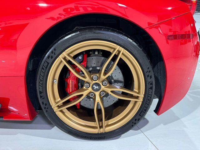 2015 Ferrari 458 Speciale Aperta Rosso Corsa paint, Livrea Tricolore E Oro, carbon racing seats AND MUCH MORE!! Fort Lauderdale FL