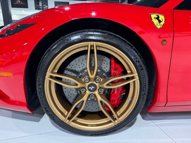 2015 Ferrari 458 Speciale Aperta Rosso Corsa paint, Livrea Tricolore E Oro, carbon racing seats AND MUCH MORE!! Fort Lauderdale FL