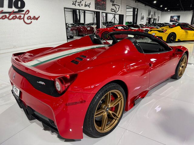 2015 Ferrari 458 Speciale Aperta Rosso Corsa paint, Livrea Tricolore E Oro, carbon racing seats AND MUCH MORE!! Fort Lauderdale FL