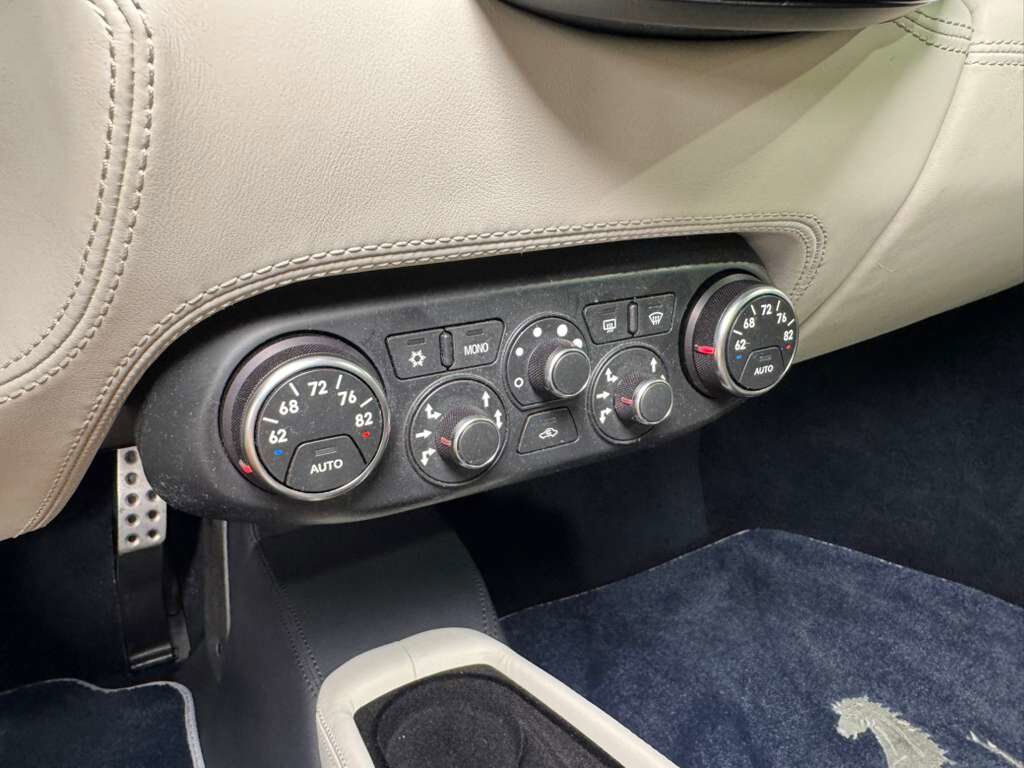 2015 Ferrari 458 Spider Blu Mirabeau paint, JBL Professional audio system, carbon fiber racing seats AND MUCH MORE!! Fort Lauderdale FL