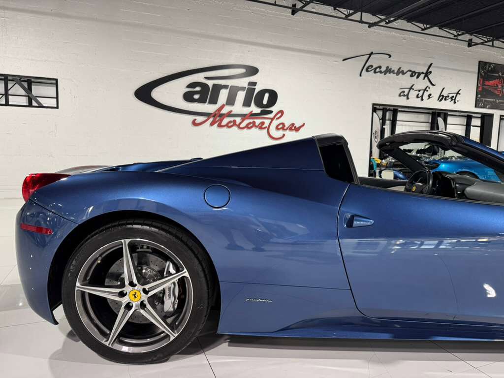 2015 Ferrari 458 Spider Blu Mirabeau paint, JBL Professional audio system, carbon fiber racing seats AND MUCH MORE!! Fort Lauderdale FL