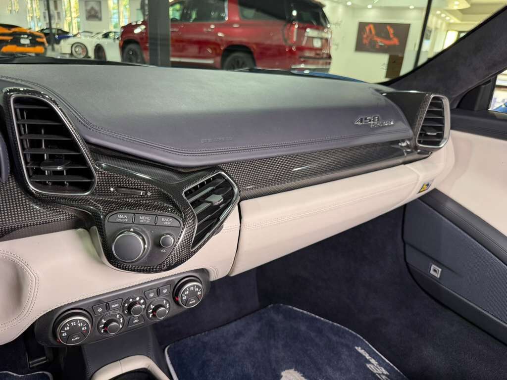 2015 Ferrari 458 Spider Blu Mirabeau paint, JBL Professional audio system, carbon fiber racing seats AND MUCH MORE!! Fort Lauderdale FL