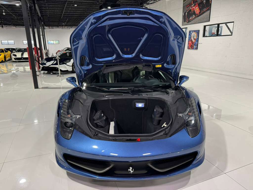 2015 Ferrari 458 Spider Blu Mirabeau paint, JBL Professional audio system, carbon fiber racing seats AND MUCH MORE!! Fort Lauderdale FL