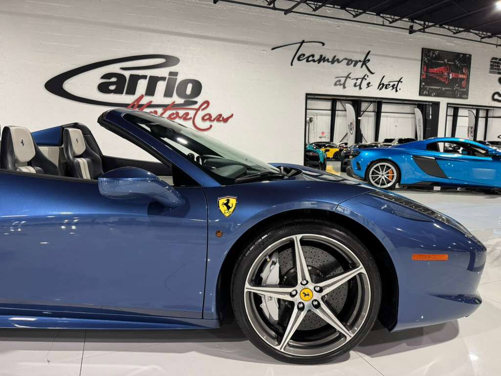 2015 Ferrari 458 Spider Blu Mirabeau paint, JBL Professional audio system, carbon fiber racing seats AND MUCH MORE!! Fort Lauderdale FL