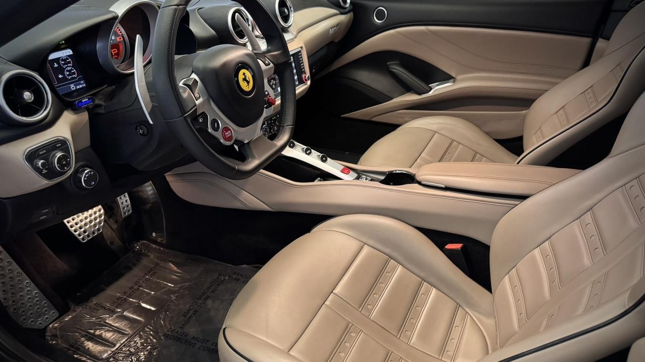 2015 Ferrari California T