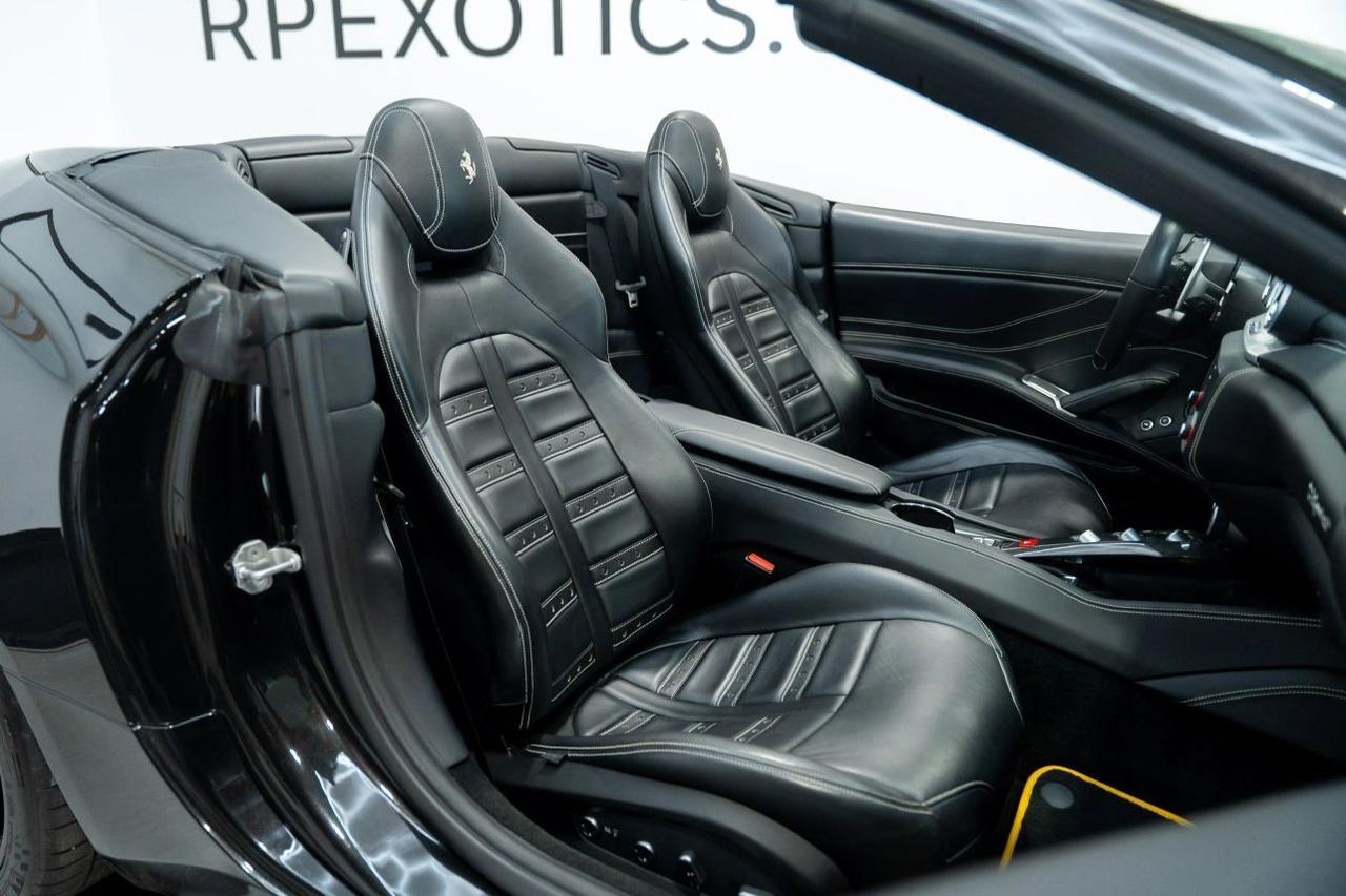 2015 Ferrari California T Convertible 2D St. Louis MO