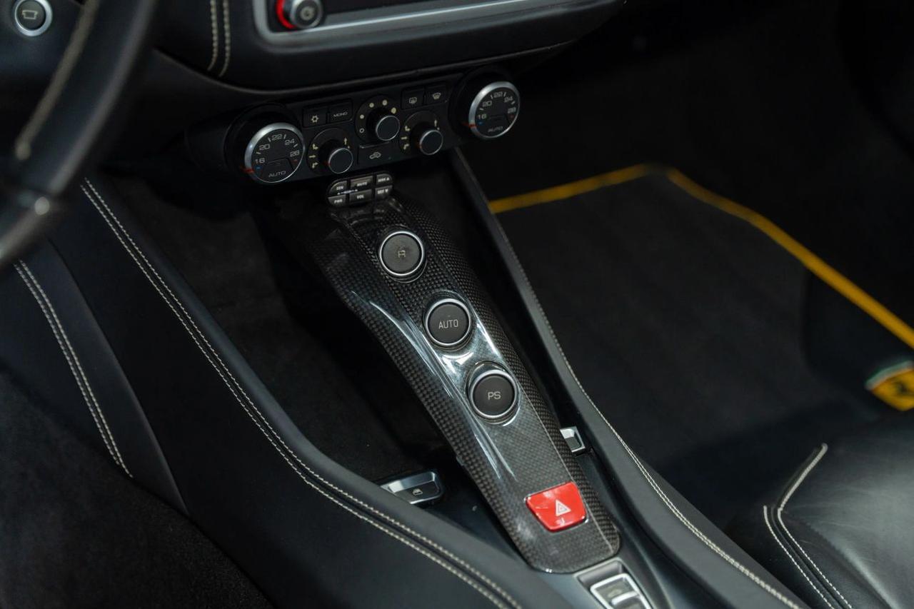 2015 Ferrari California T Convertible 2D St. Louis MO