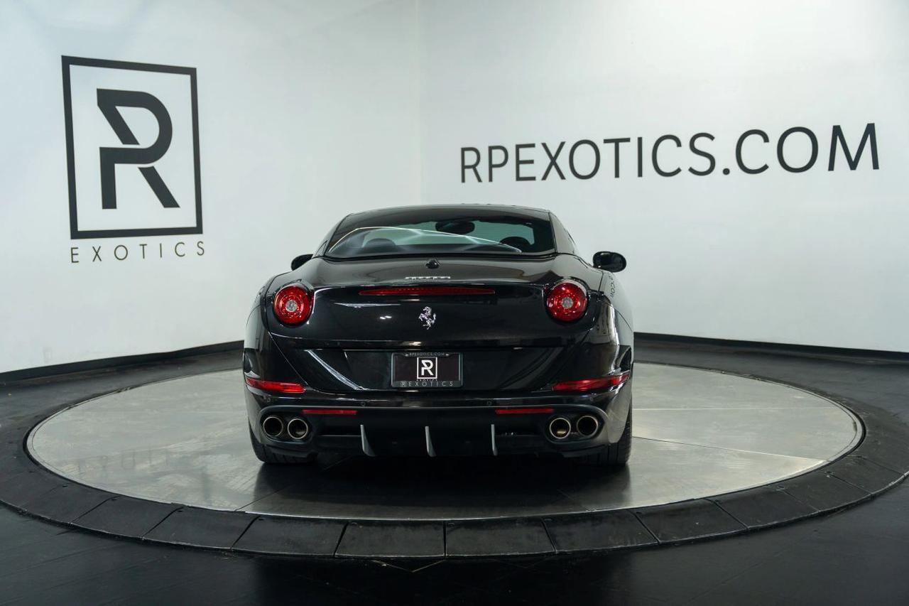 2015 Ferrari California T Convertible 2D St. Louis MO
