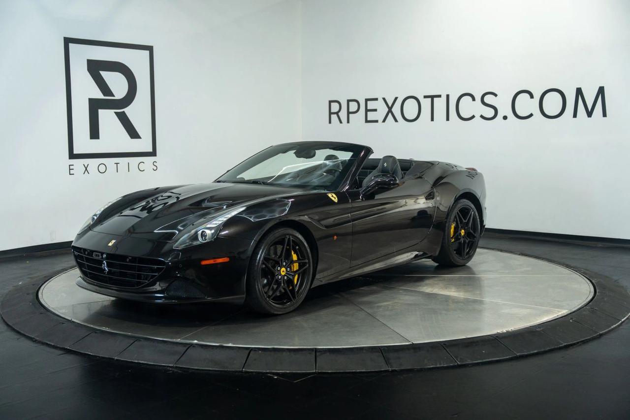 2015 Ferrari California T Convertible 2D St. Louis MO