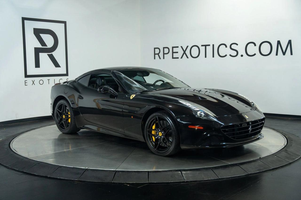 2015 Ferrari California T Convertible 2D St. Louis MO