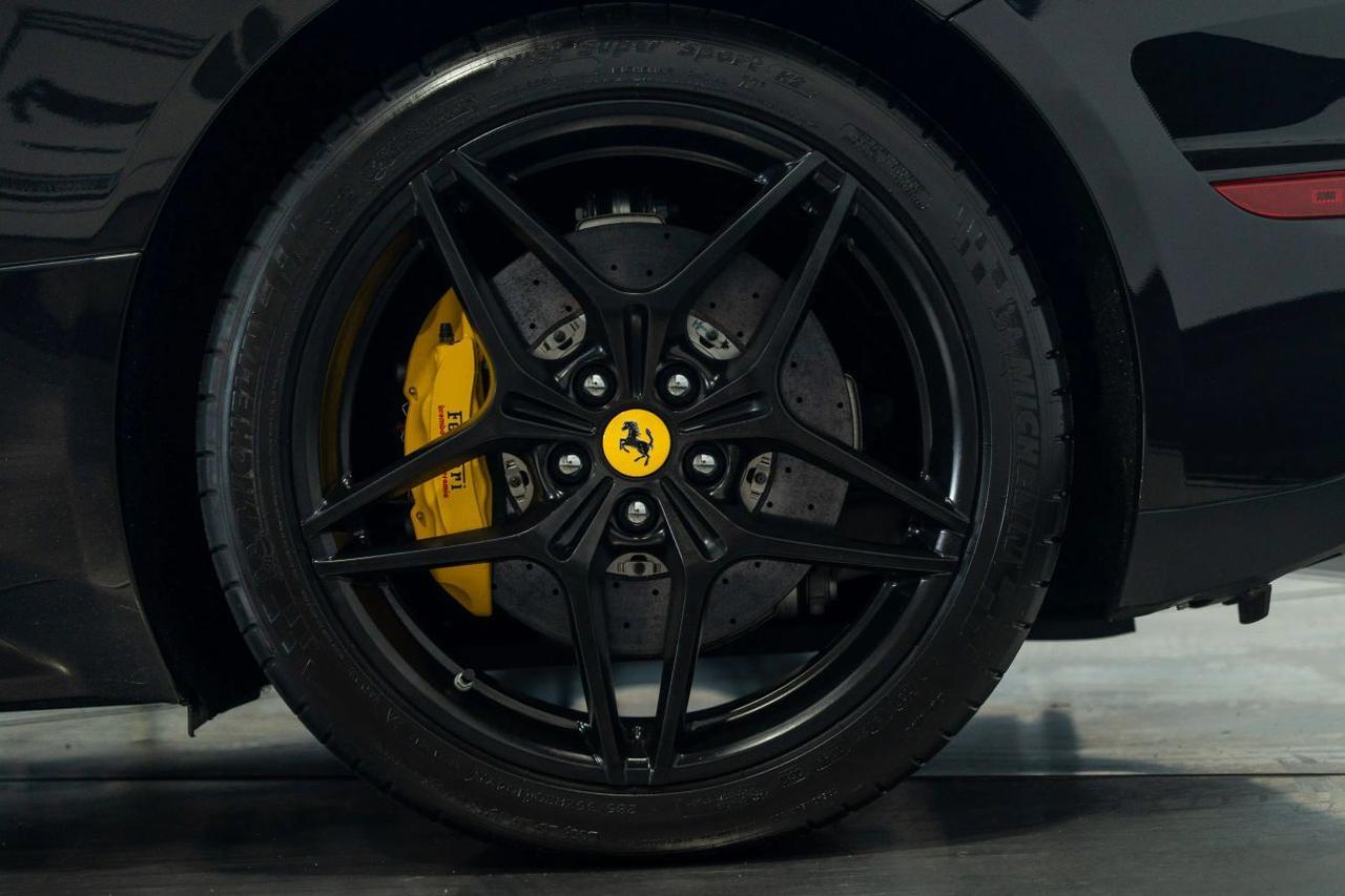 2015 Ferrari California T Convertible 2D St. Louis MO
