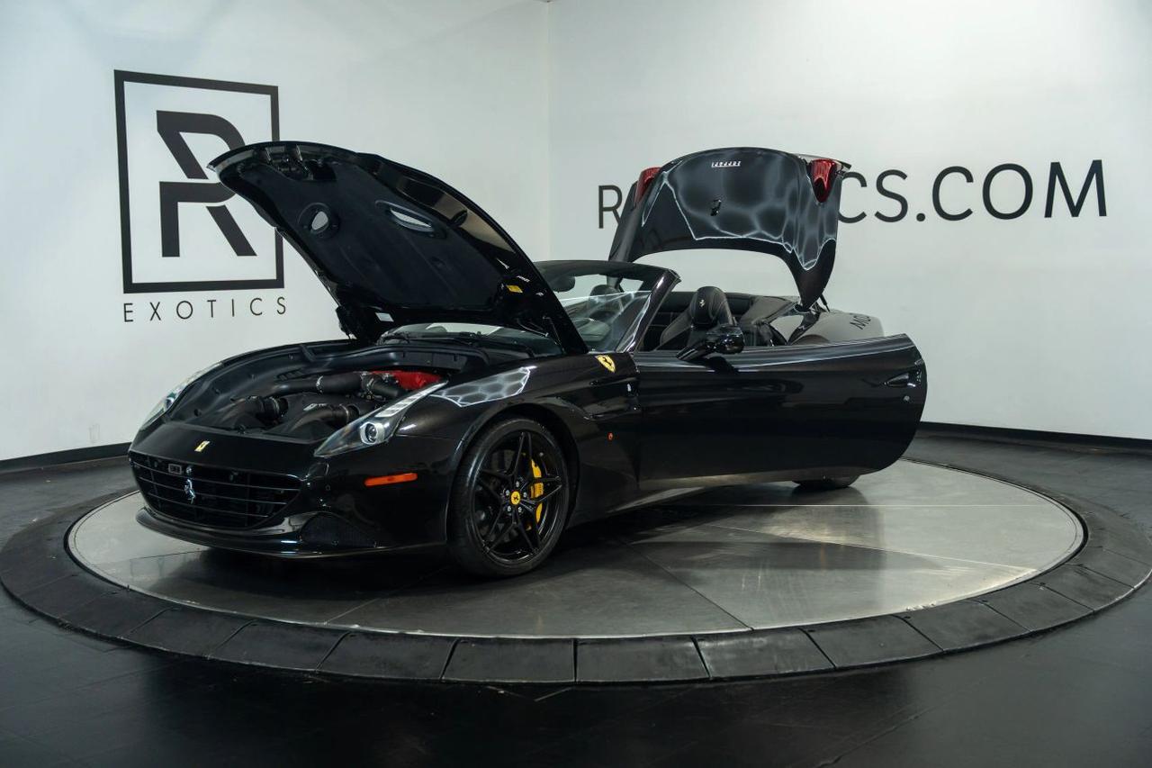 2015 Ferrari California T Convertible 2D St. Louis MO