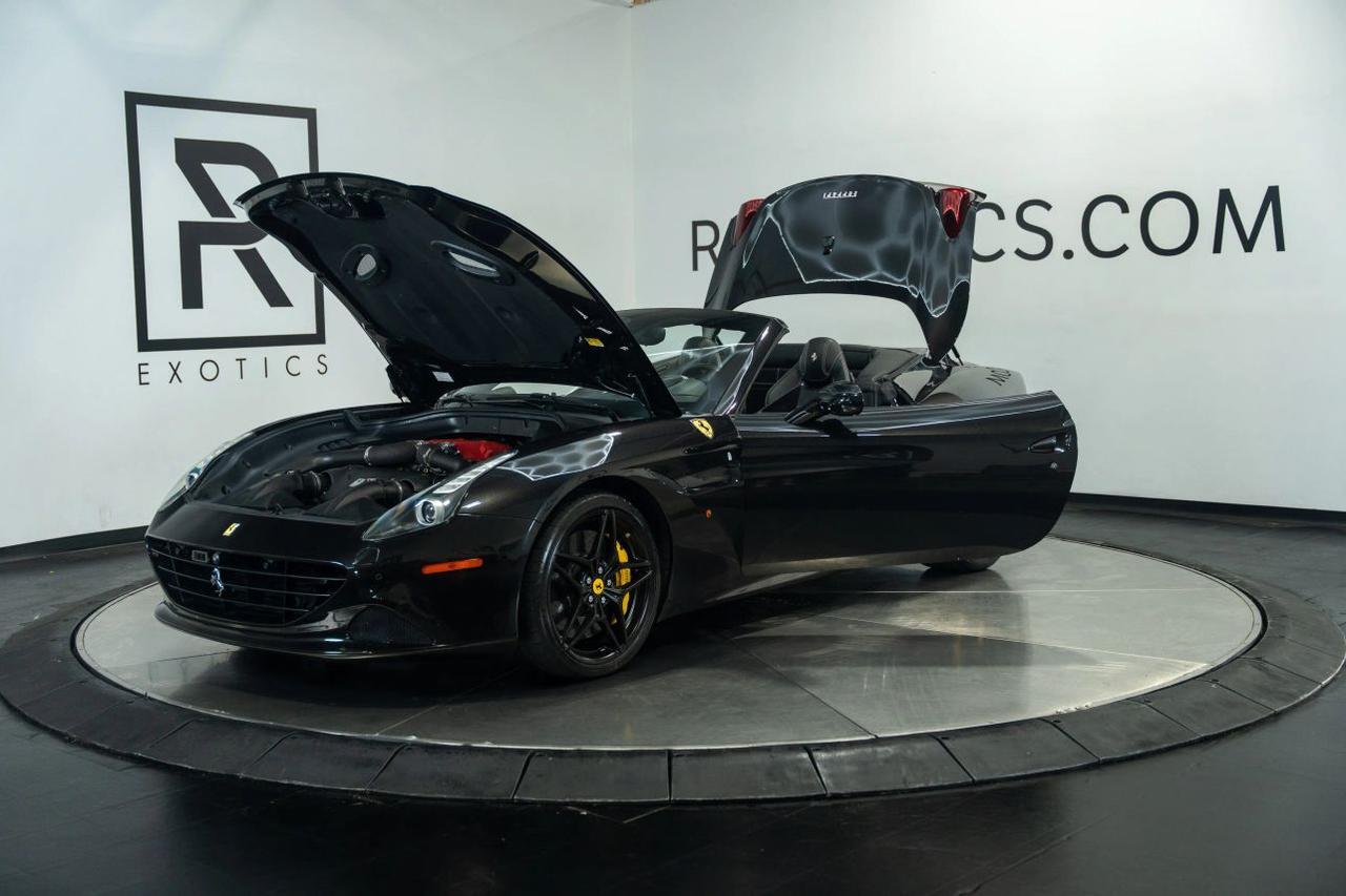 2015 Ferrari California T Convertible 2D St. Louis MO