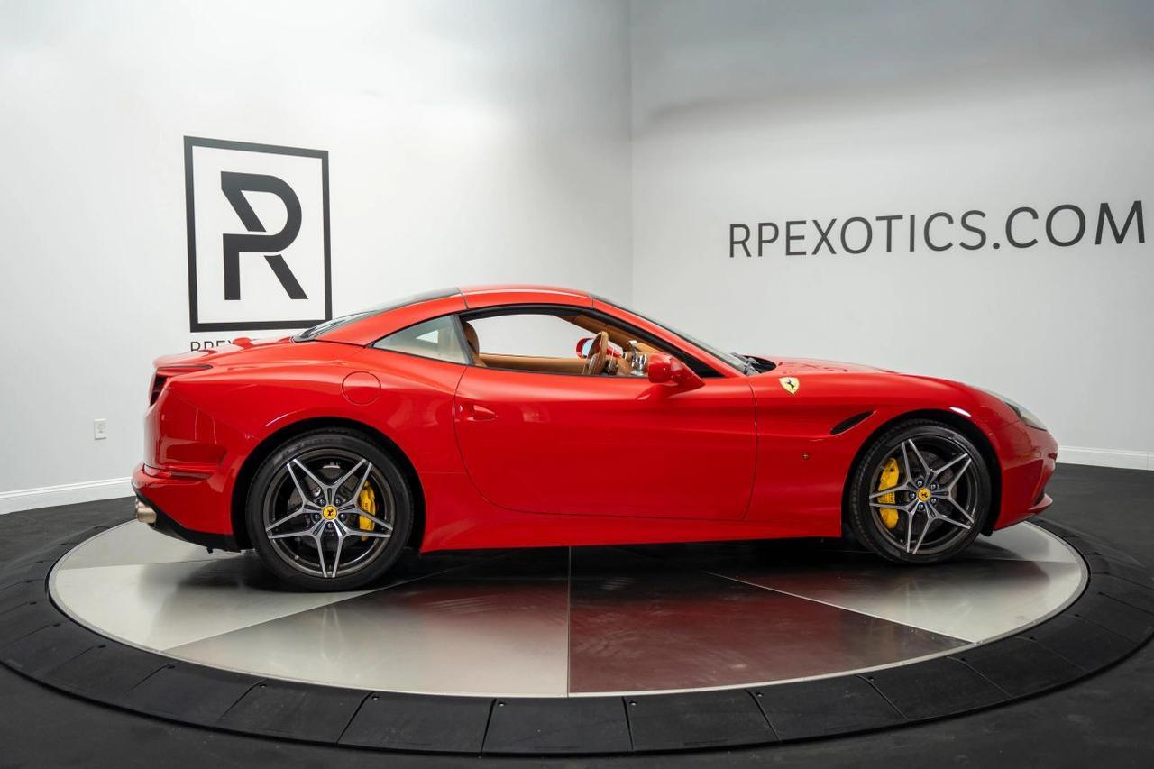 2015 Ferrari California T Convertible 2D St. Louis MO