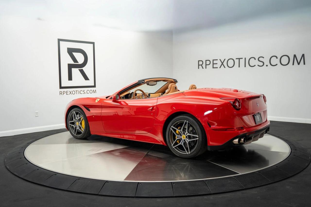 2015 Ferrari California T Convertible 2D St. Louis MO