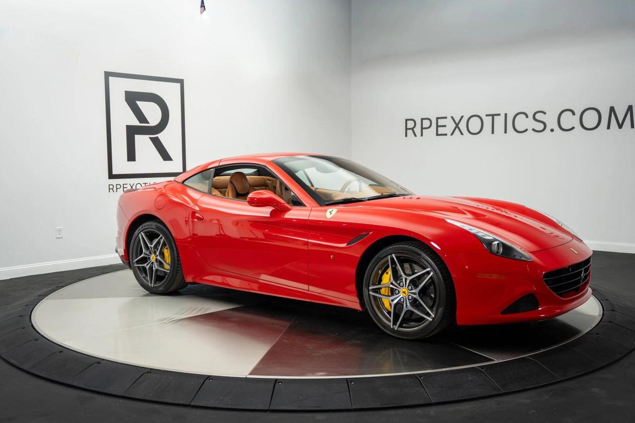 2015 Ferrari California T Convertible 2D St. Louis MO