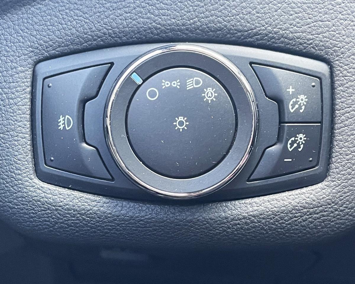 2015 Ford C-MAX Energi SEL Wagon 4D Port Orchard WA