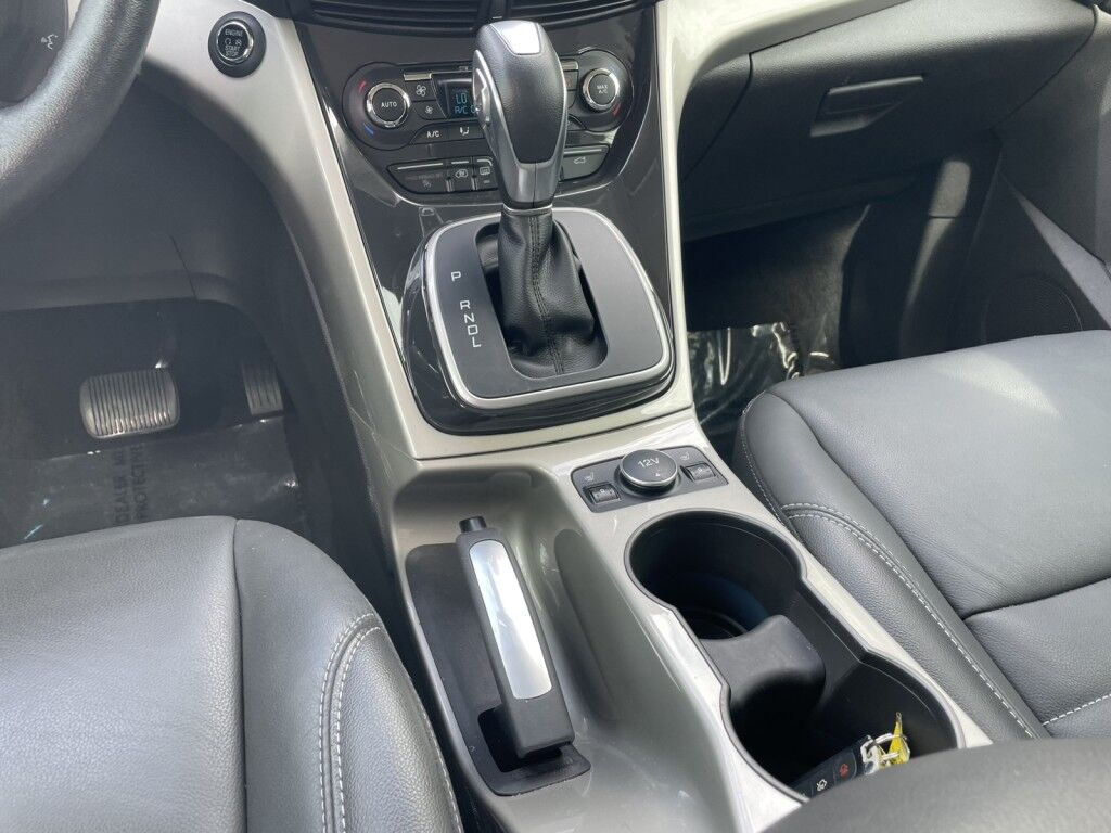 2015 Ford C-Max Energi SEL~EXTREMELY LOW MILES~PLUG IN HYBRID~WELL MAINTAINED~ONLINE FINANCE AND SHIPPING AVAILABLE!!!! Sarasota FL