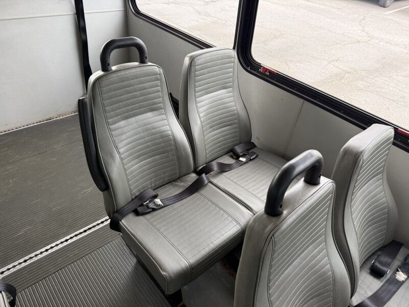 2015 Ford E-350 Passenger Bus w/ Wheelchair Lift Collinsville OK