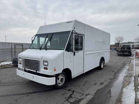 2015 Ford E-450 16' Step Van  Henrico VA