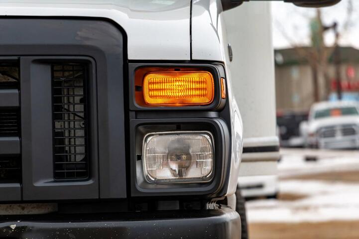 2015 Ford E-450 Econoline Commercial Cube Van Red Deer AB 2015 Ford E-450 Econoline Commercial Cube Van Red Deer AB