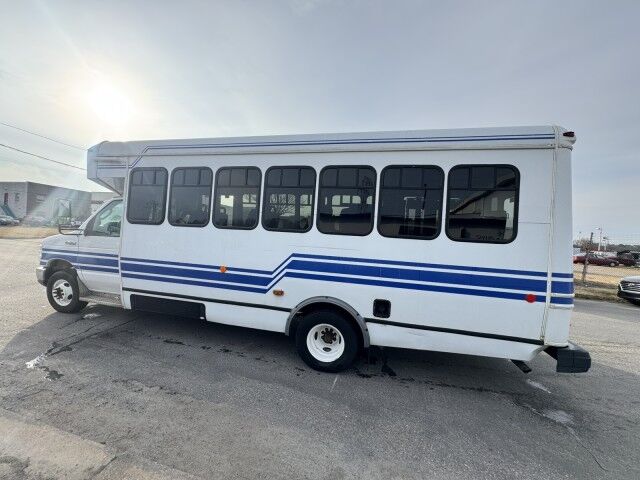 2015 Ford E-450 Wheelchair Lift & Passenger Bus Henrico VA