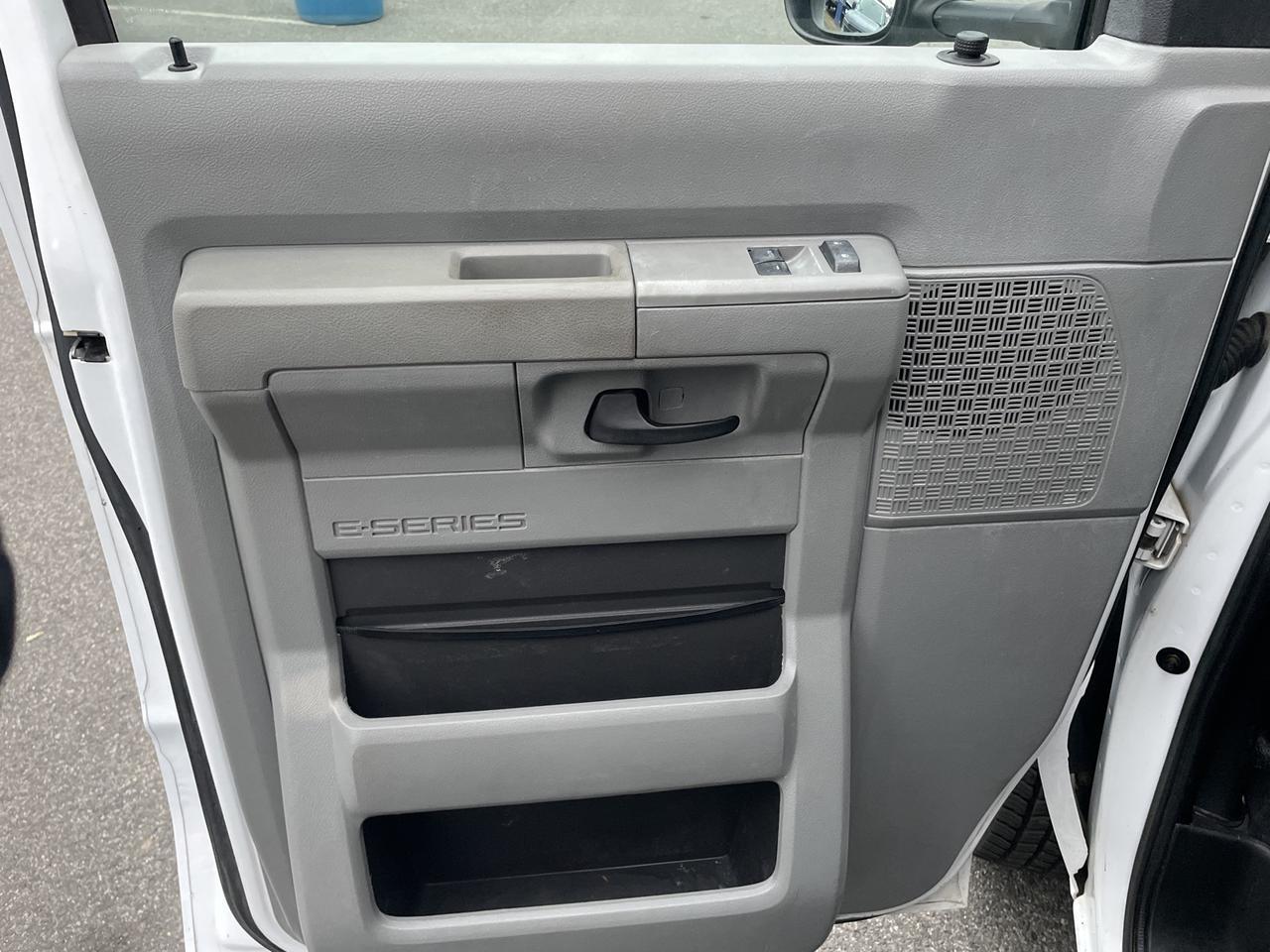 2015 Ford E-450SD Base Springfield VA