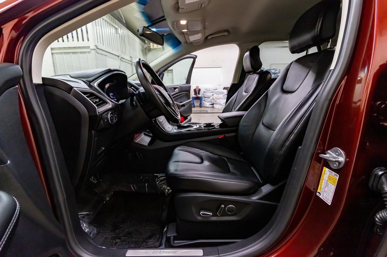 2015 Ford Edge AWD Titanium Leather Nav BCam Red Deer AB