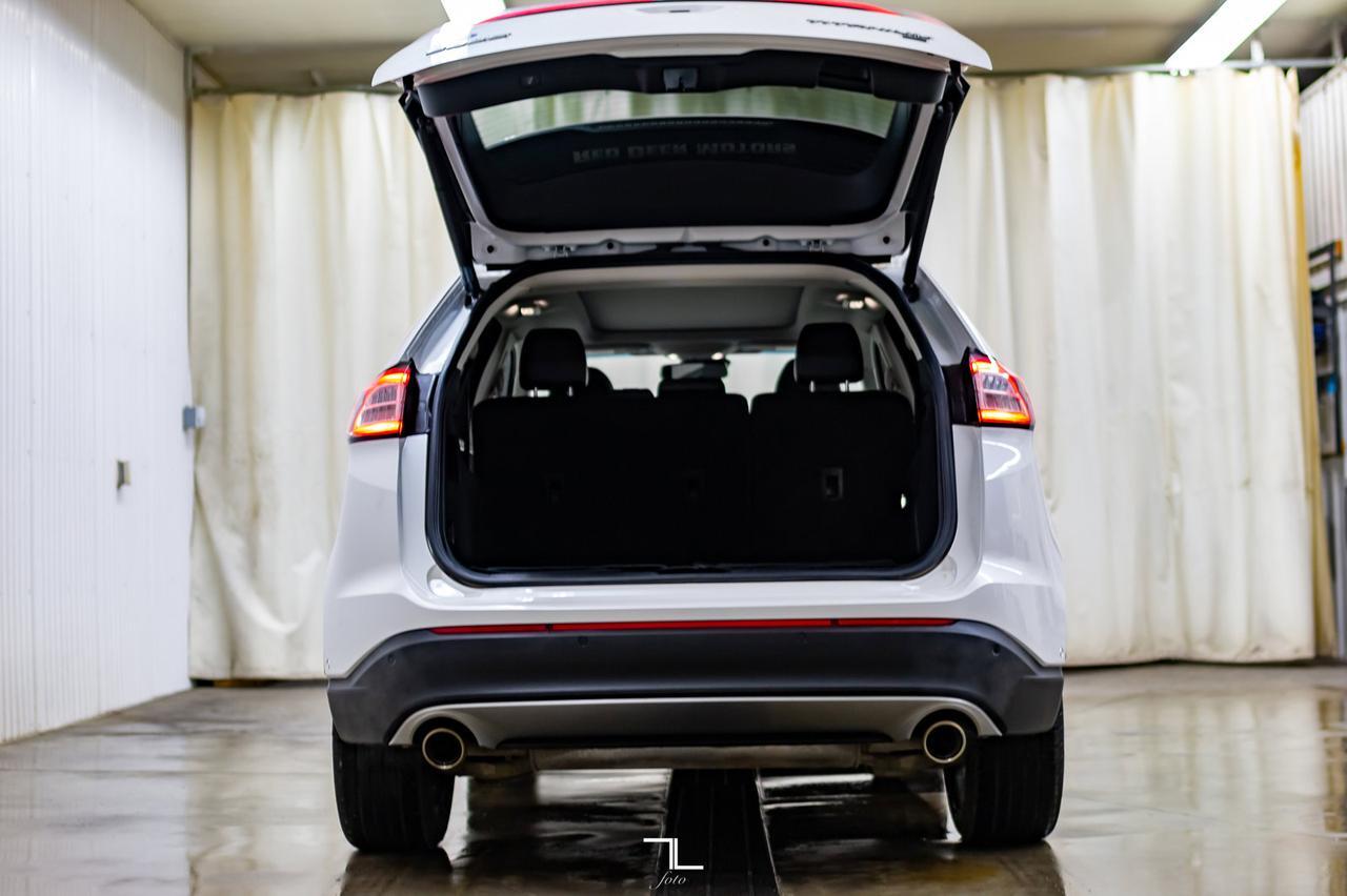 2015 Ford Edge AWD Titanium Leather Roof Nav BCam Red Deer AB