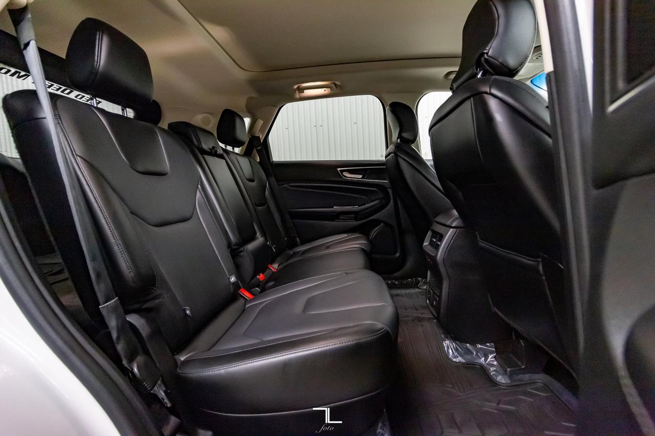 2015 Ford Edge AWD Titanium Leather Roof Nav BCam Red Deer AB