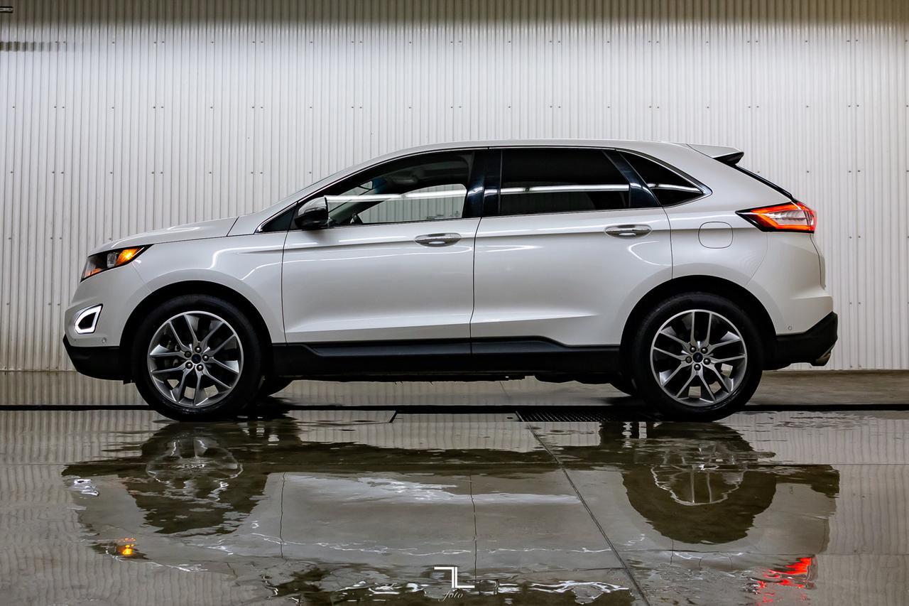 2015 Ford Edge AWD Titanium Leather Roof Nav BCam Red Deer AB