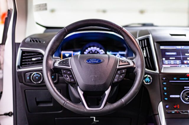 2015 Ford Edge AWD Titanium Leather Roof Nav BCam Red Deer AB