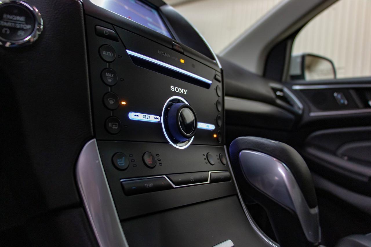 2015 Ford Edge AWD Titanium Leather Roof Nav Red Deer AB