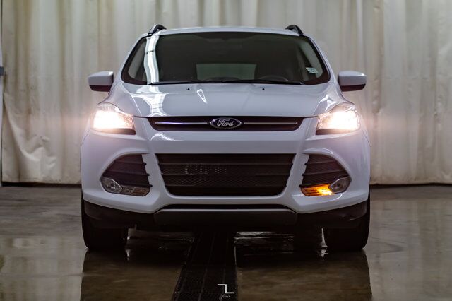 2015 Ford Escape AWD SE BCam Heated Seats Red Deer AB