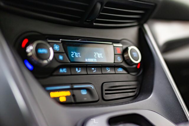 2015 Ford Escape AWD SE BCam Heated Seats Red Deer AB