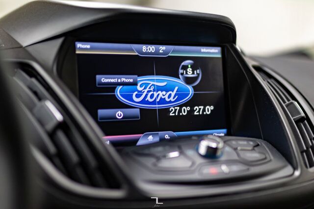 2015 Ford Escape AWD SE BCam Heated Seats Red Deer AB