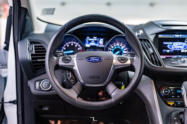 2015 Ford Escape AWD SE BCam Heated Seats Red Deer AB