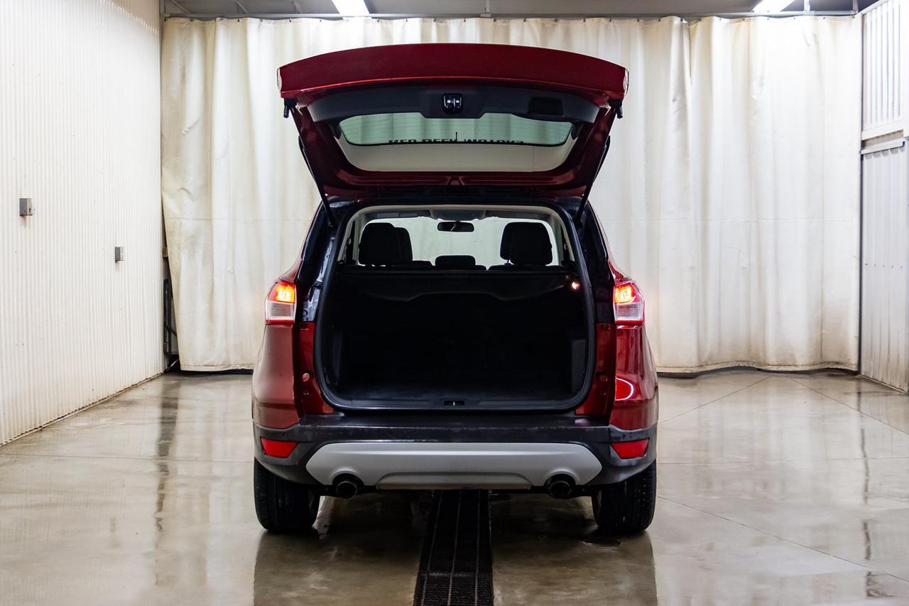2015 Ford Escape AWD SE BCam Red Deer AB