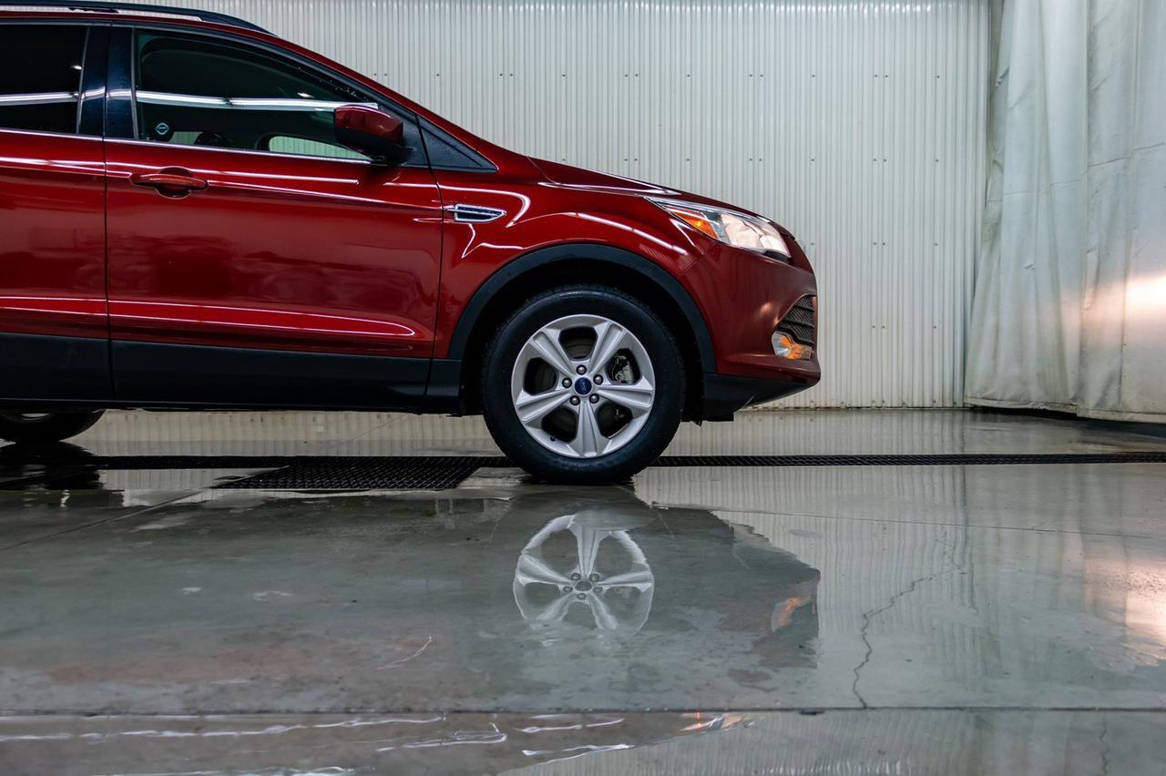 2015 Ford Escape AWD SE BCam Red Deer AB