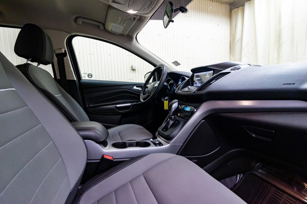 2015 Ford Escape AWD SE BCam Red Deer AB