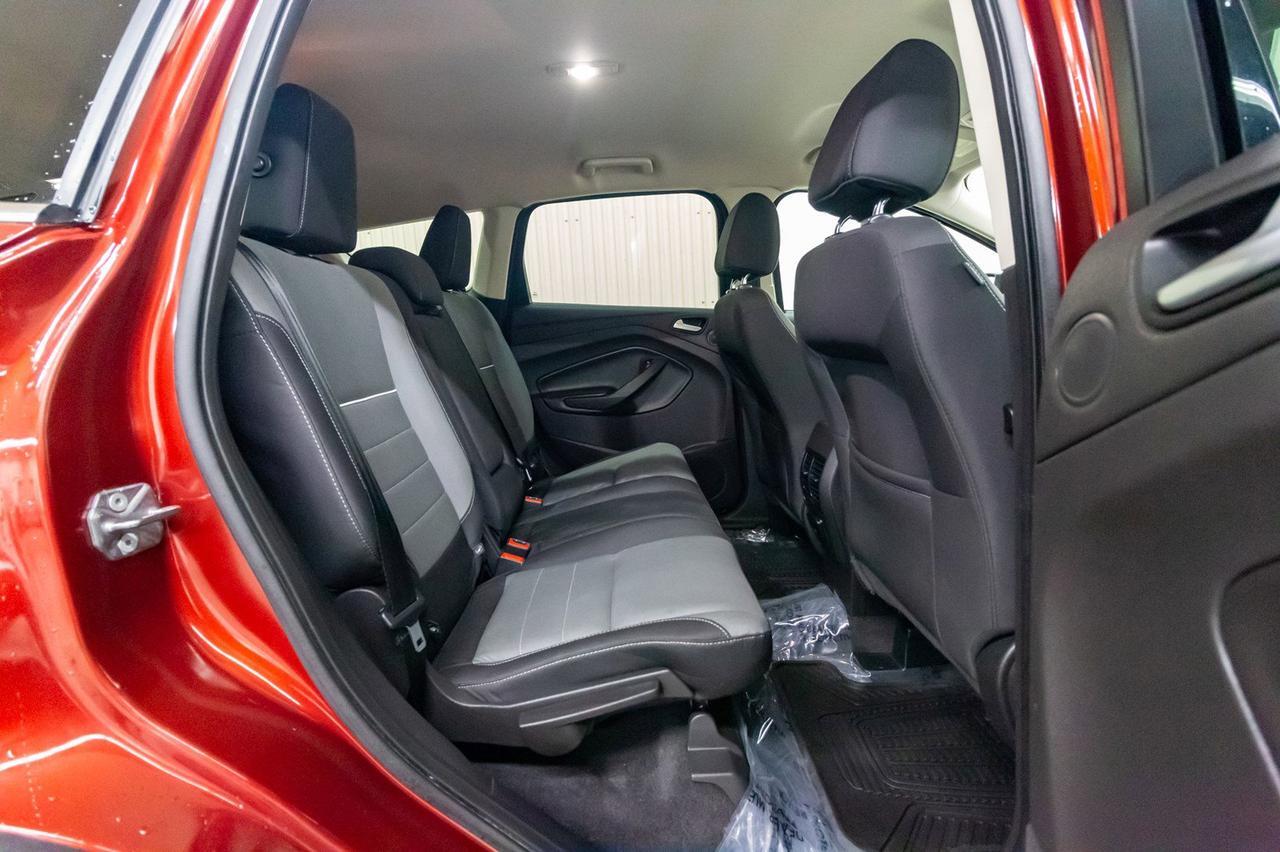 2015 Ford Escape AWD SE BCam Red Deer AB